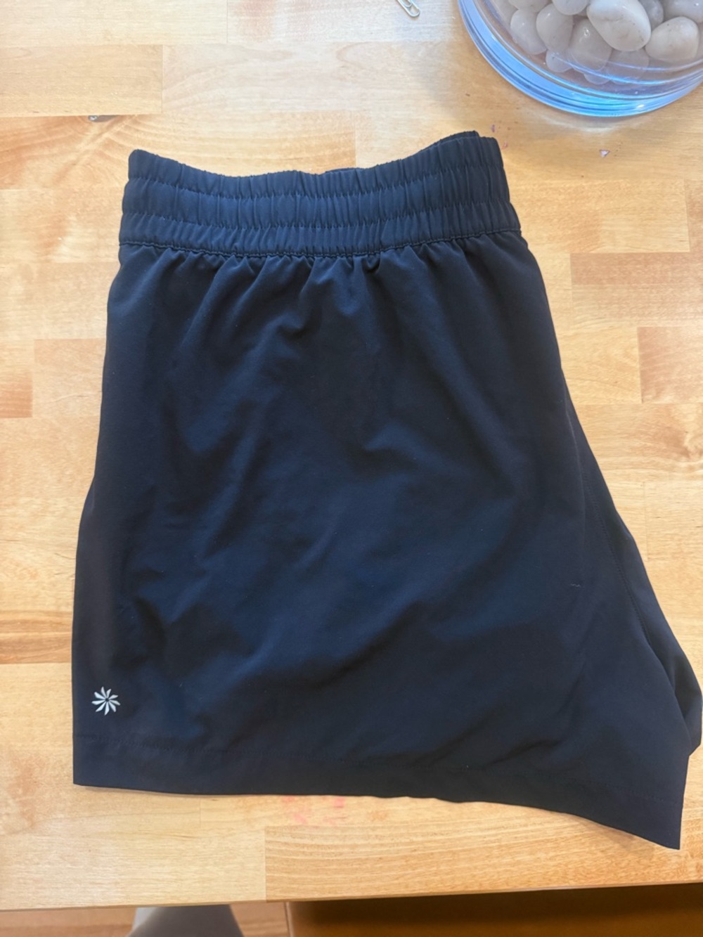 Athleta Weekender Run Shorts- size Large